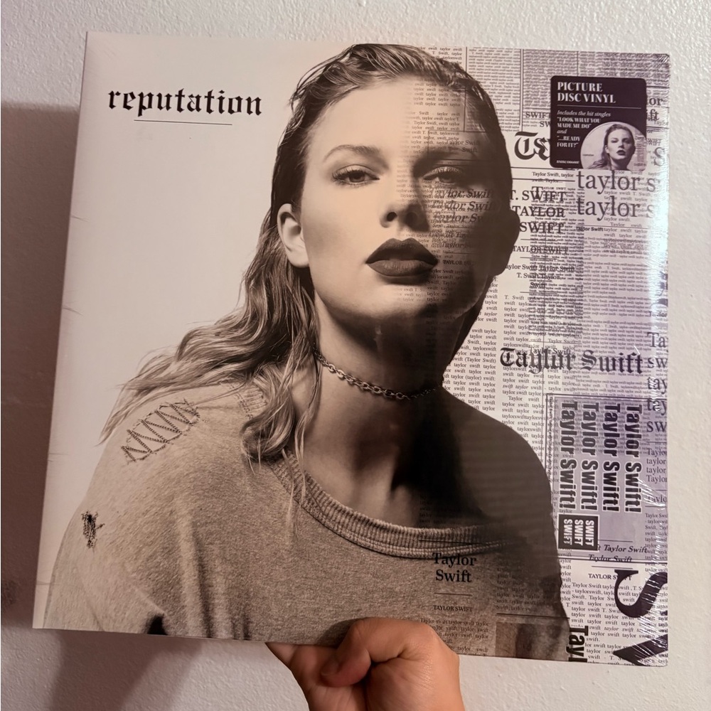 🐍Reputation Taylor Swift Vinyl (Picture Disc) - Sealed